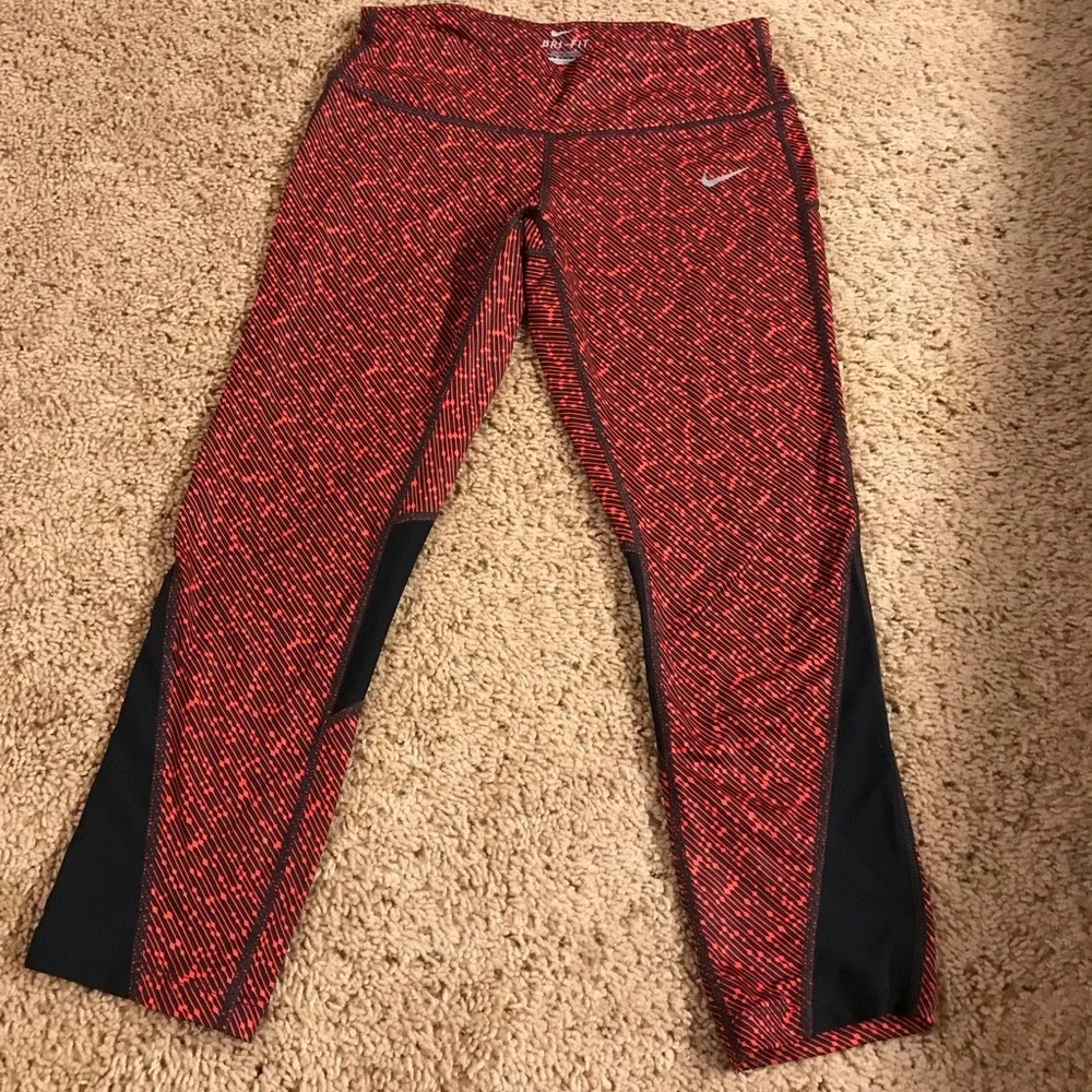 Nike Dri-Fit Crop‎ Leggings